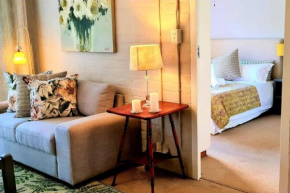 Charming one bedroom Garden apartment